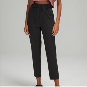 NWOT Lululemon Keep Moving High Rise pant